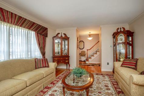 6 Champlain Avenue Lewiston ME 04240