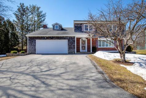 6 Champlain Avenue Lewiston ME 04240