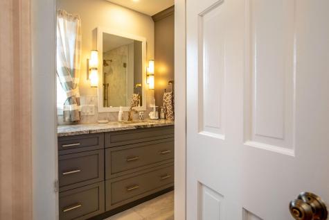 6 Champlain Avenue Lewiston ME 04240