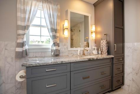 6 Champlain Avenue Lewiston ME 04240