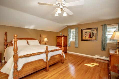 6 Champlain Avenue Lewiston ME 04240