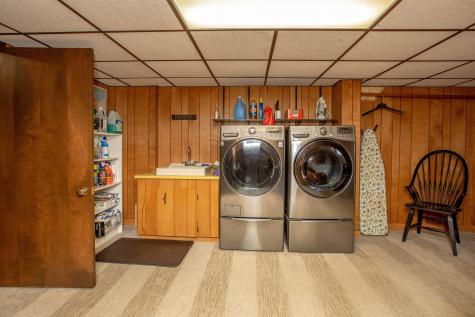 6 Champlain Avenue Lewiston ME 04240