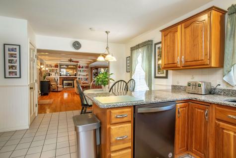 6 Champlain Avenue Lewiston ME 04240