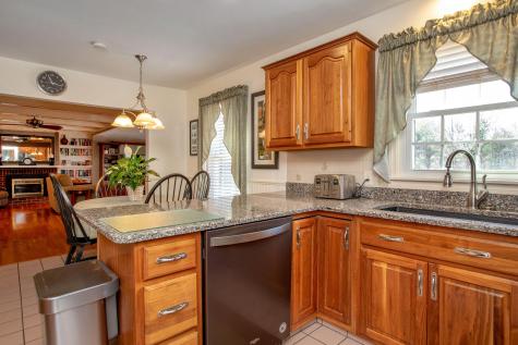 6 Champlain Avenue Lewiston ME 04240