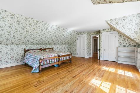567 Main Street Sanford ME 04083