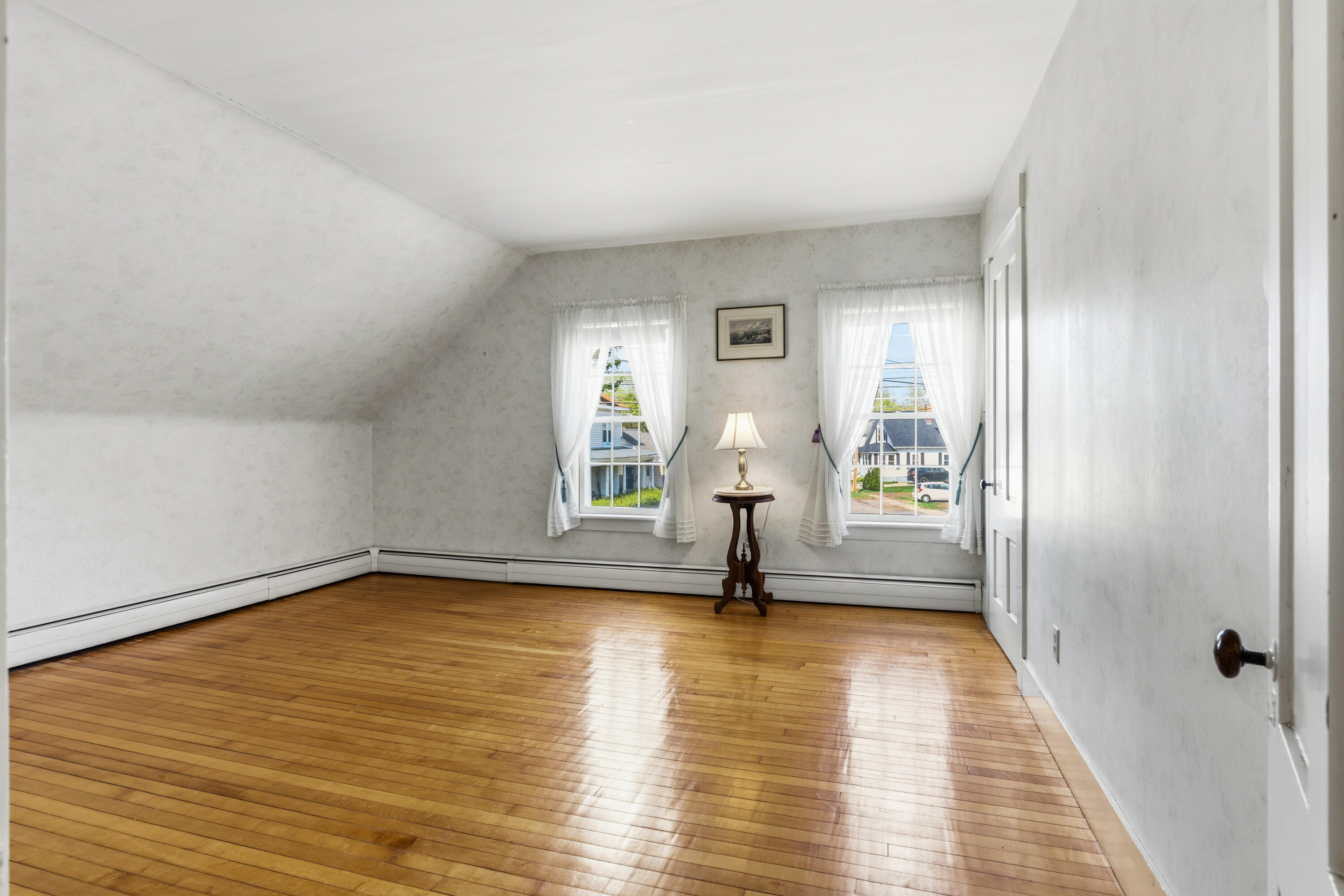 567 Main Street Sanford ME 04083