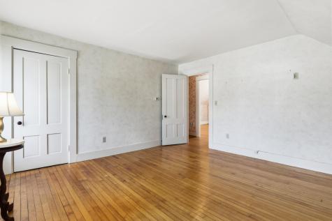 567 Main Street Sanford ME 04083