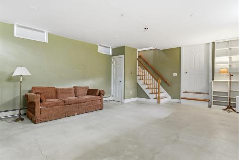567 Main Street Sanford ME 04083