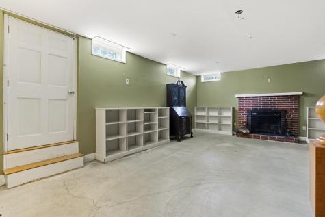 567 Main Street Sanford ME 04083