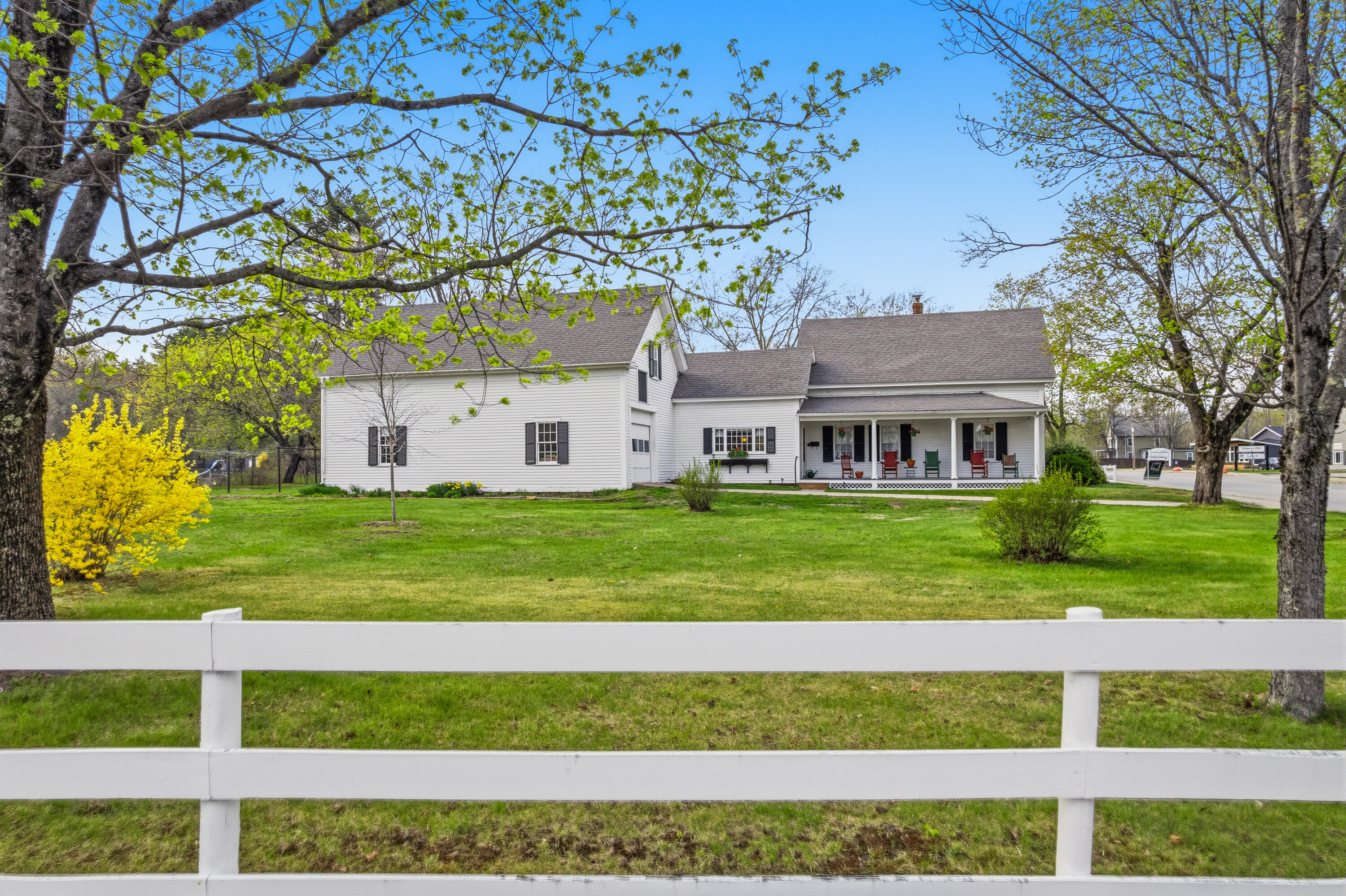 567 Main Street Sanford ME 04083