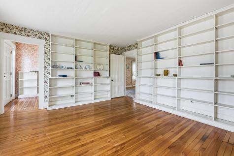 567 Main Street Sanford ME 04083