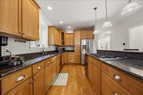 2 Bornheimer Place Scarborough ME 04074