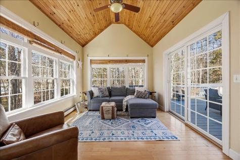 2 Bornheimer Place Scarborough ME 04074