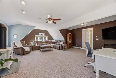 2 Bornheimer Place Scarborough ME 04074