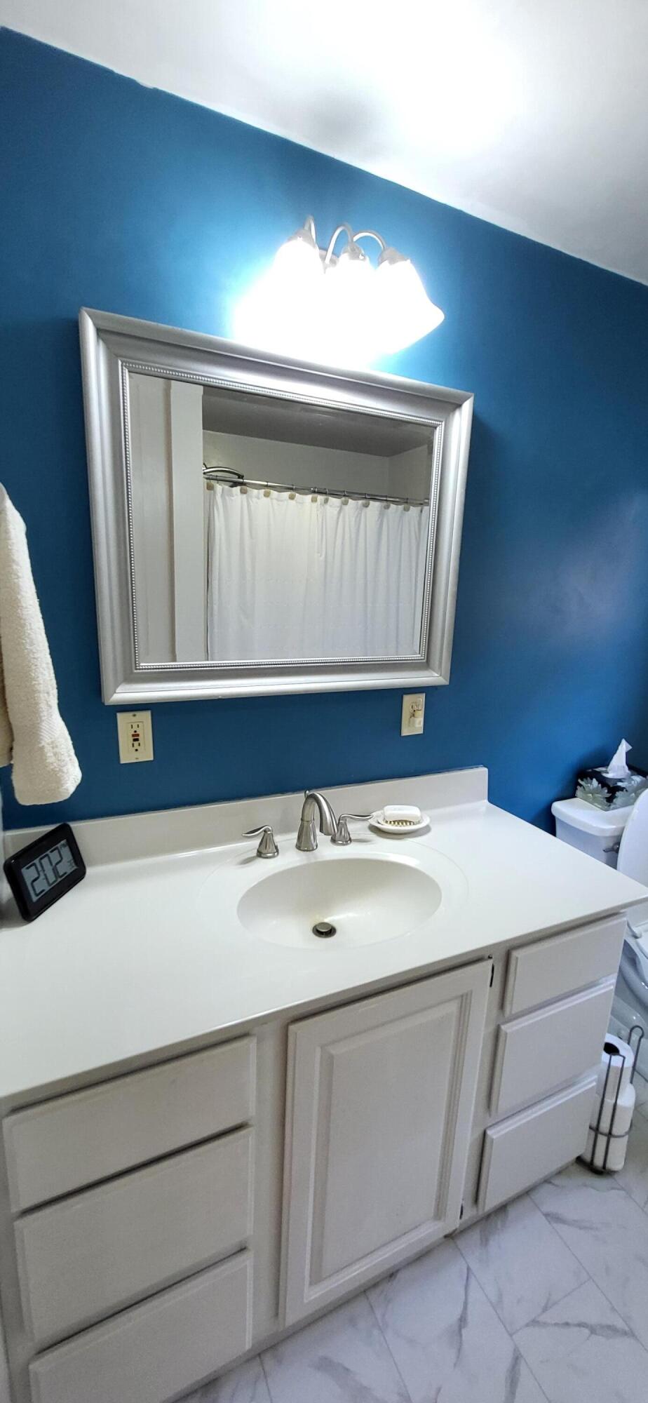 86 Lauries Lane Hanover ME 04237