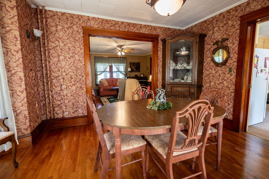 8 Newland Avenue Augusta ME 04330