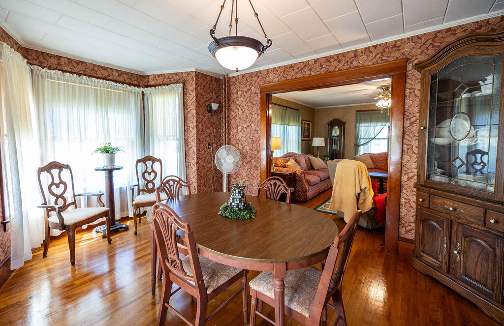 8 Newland Avenue Augusta ME 04330