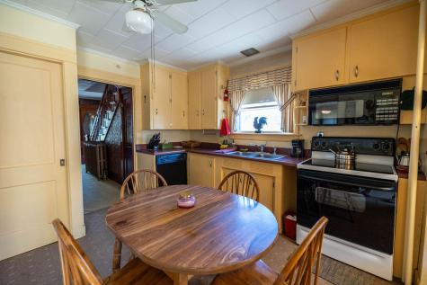 8 Newland Avenue Augusta ME 04330