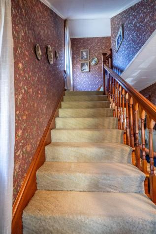 8 Newland Avenue Augusta ME 04330