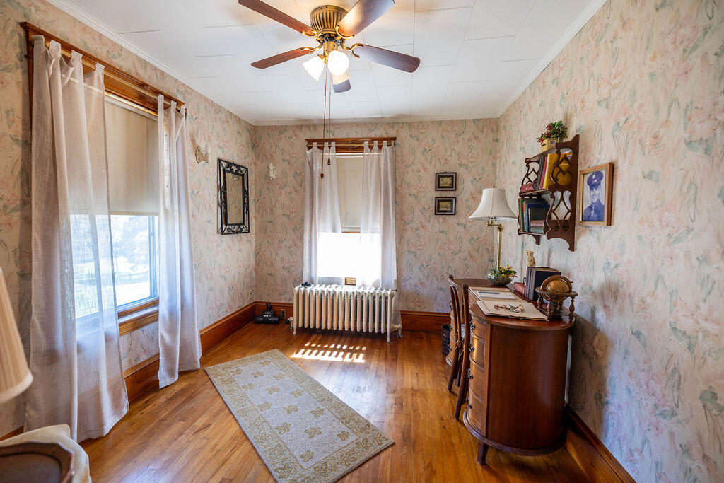 8 Newland Avenue Augusta ME 04330