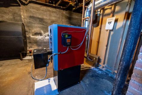 8 Newland Avenue Augusta ME 04330