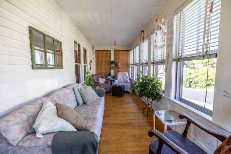 8 Newland Avenue Augusta ME 04330