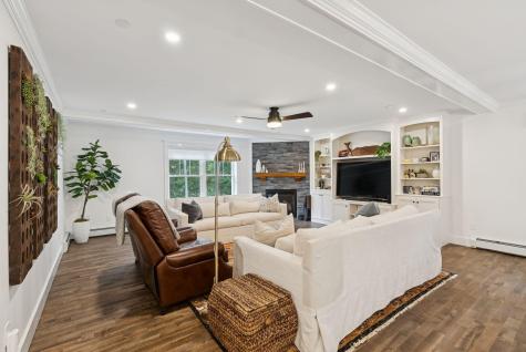 2 Winding Ridge Way Freeport ME 04032