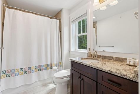 2 Winding Ridge Way Freeport ME 04032