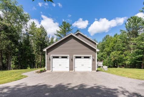 2 Winding Ridge Way Freeport ME 04032