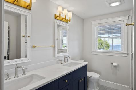 19 Salt Spray Lane Cape Elizabeth ME 04107