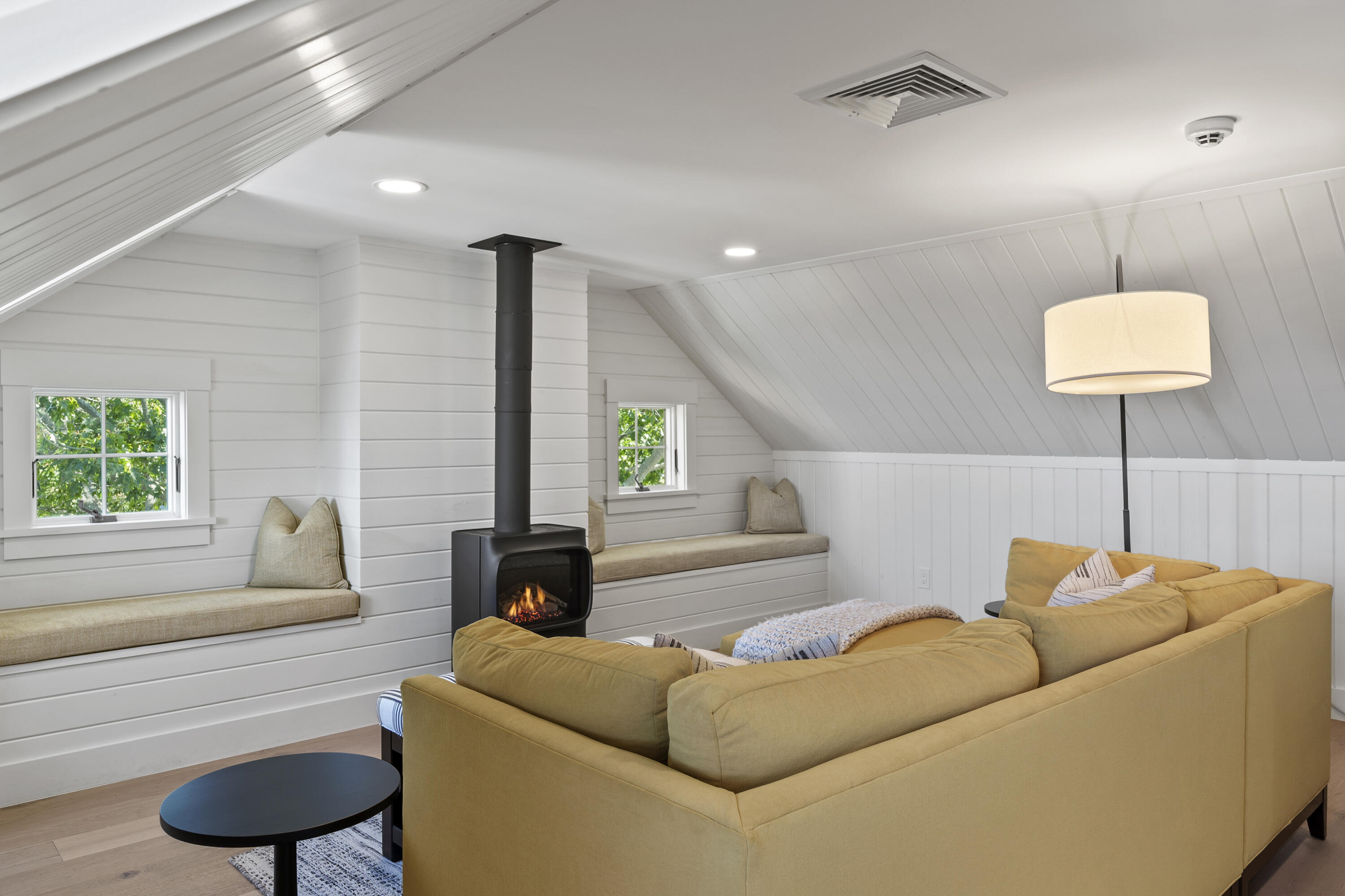 19 Salt Spray Lane Cape Elizabeth ME 04107