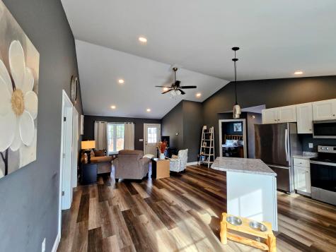 976 Park Street Paris ME 04281