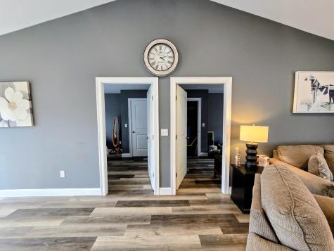 976 Park Street Paris ME 04281