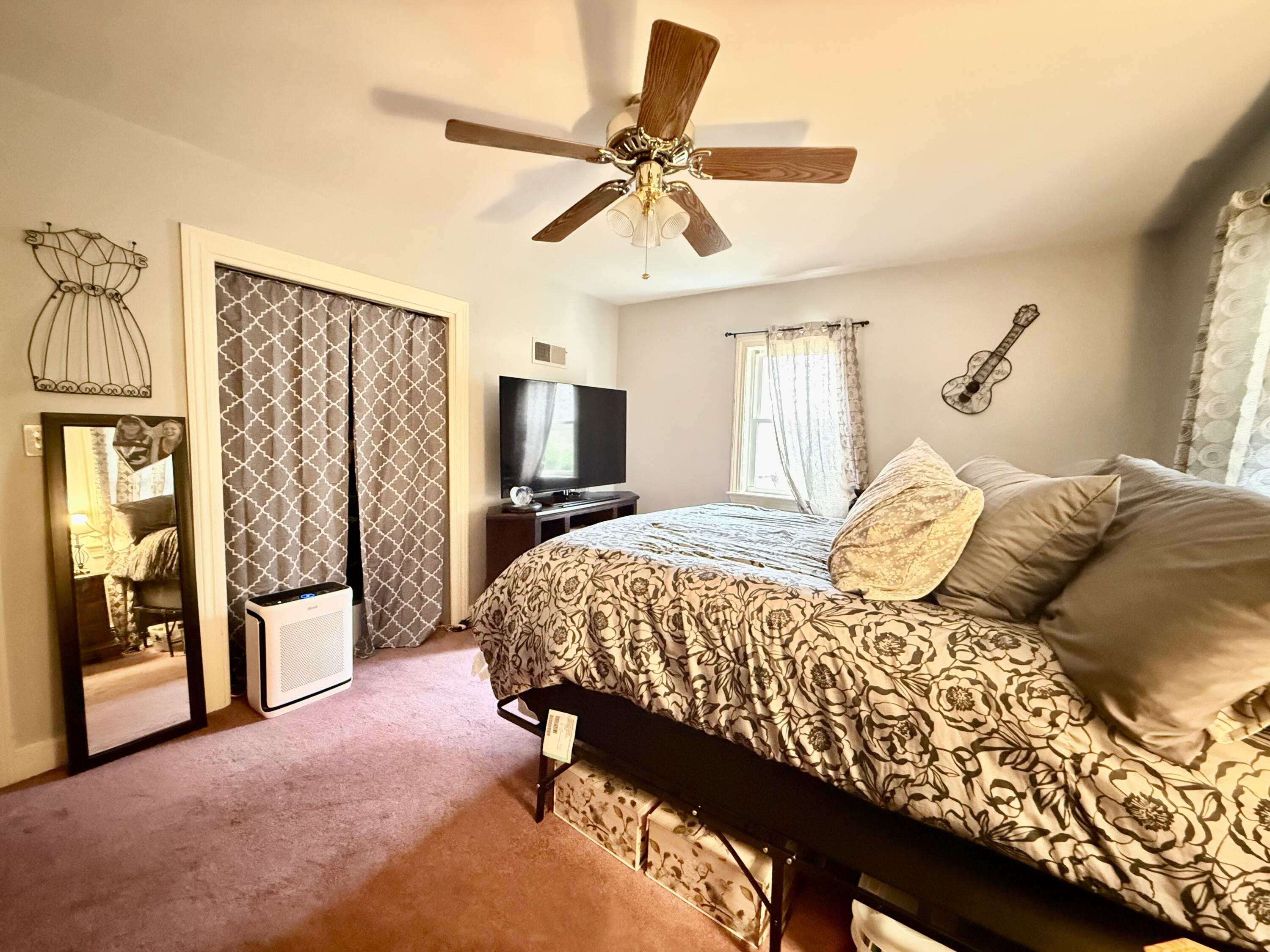 687 Main Street Sanford ME 04073