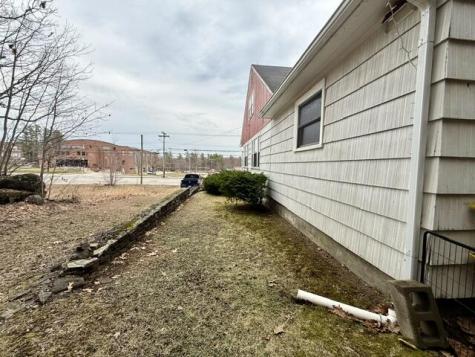 687 Main Street Sanford ME 04073