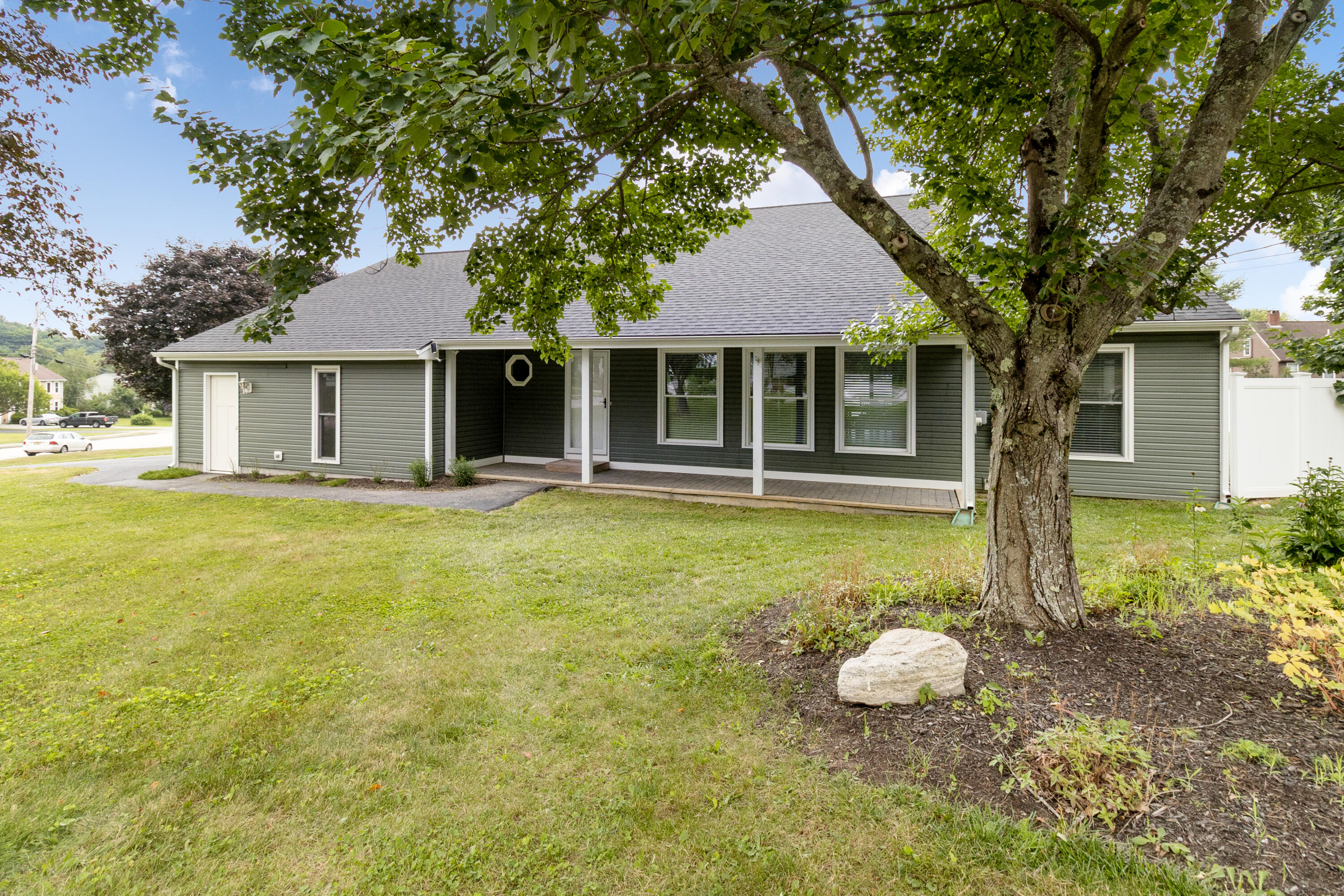 5 Fairview Avenue Auburn ME 04210