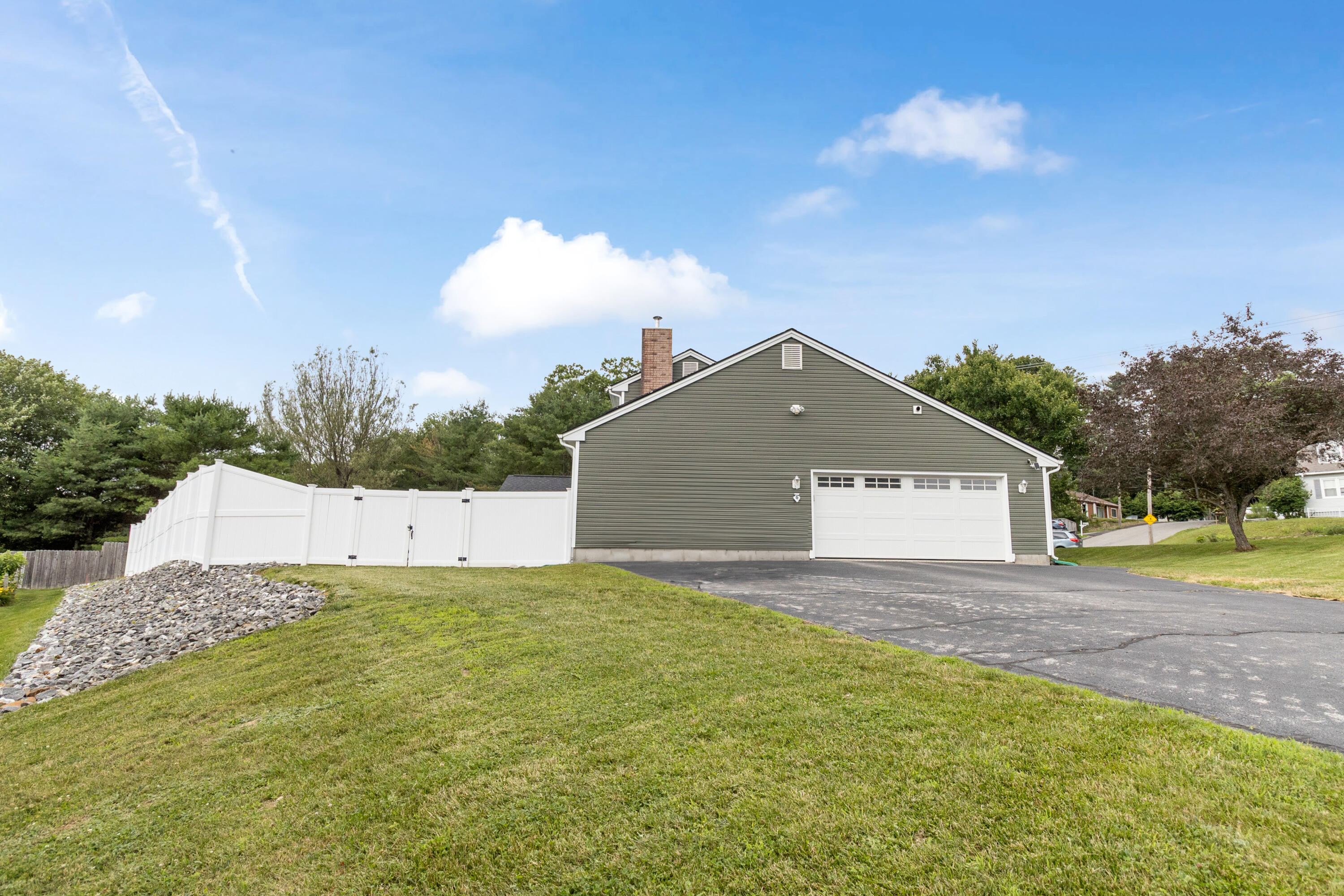 5 Fairview Avenue Auburn ME 04210