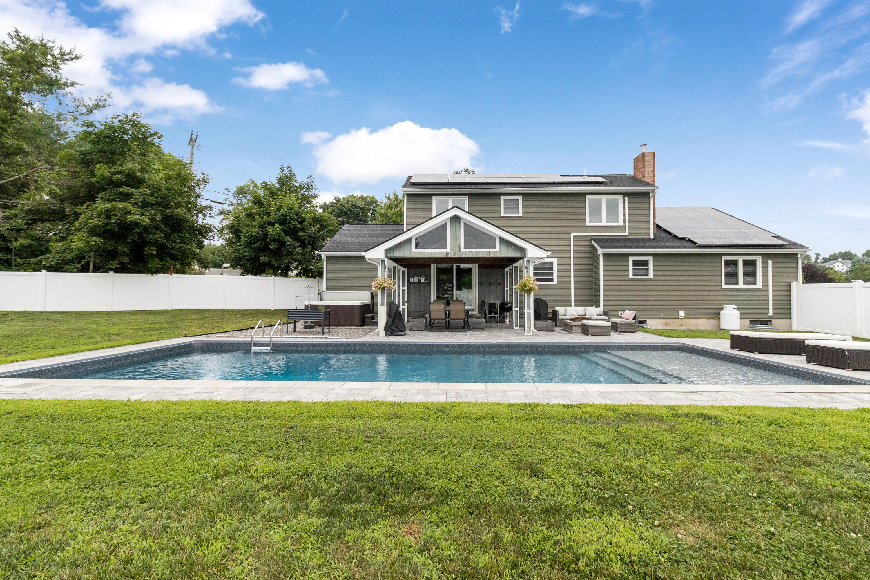 5 Fairview Avenue Auburn ME 04210