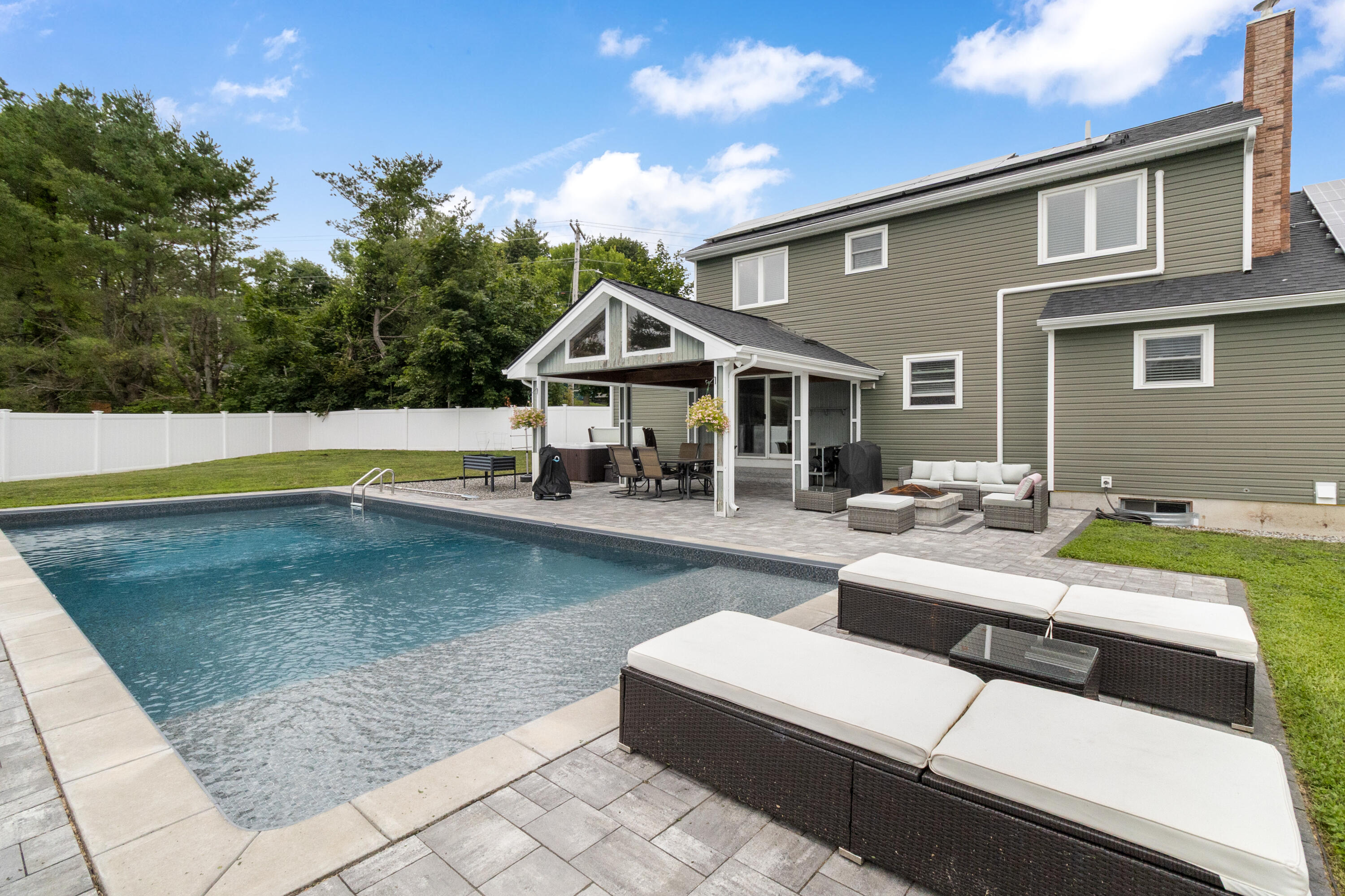 5 Fairview Avenue Auburn ME 04210