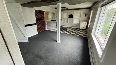 706 Crescent Avenue Rumford ME 04276
