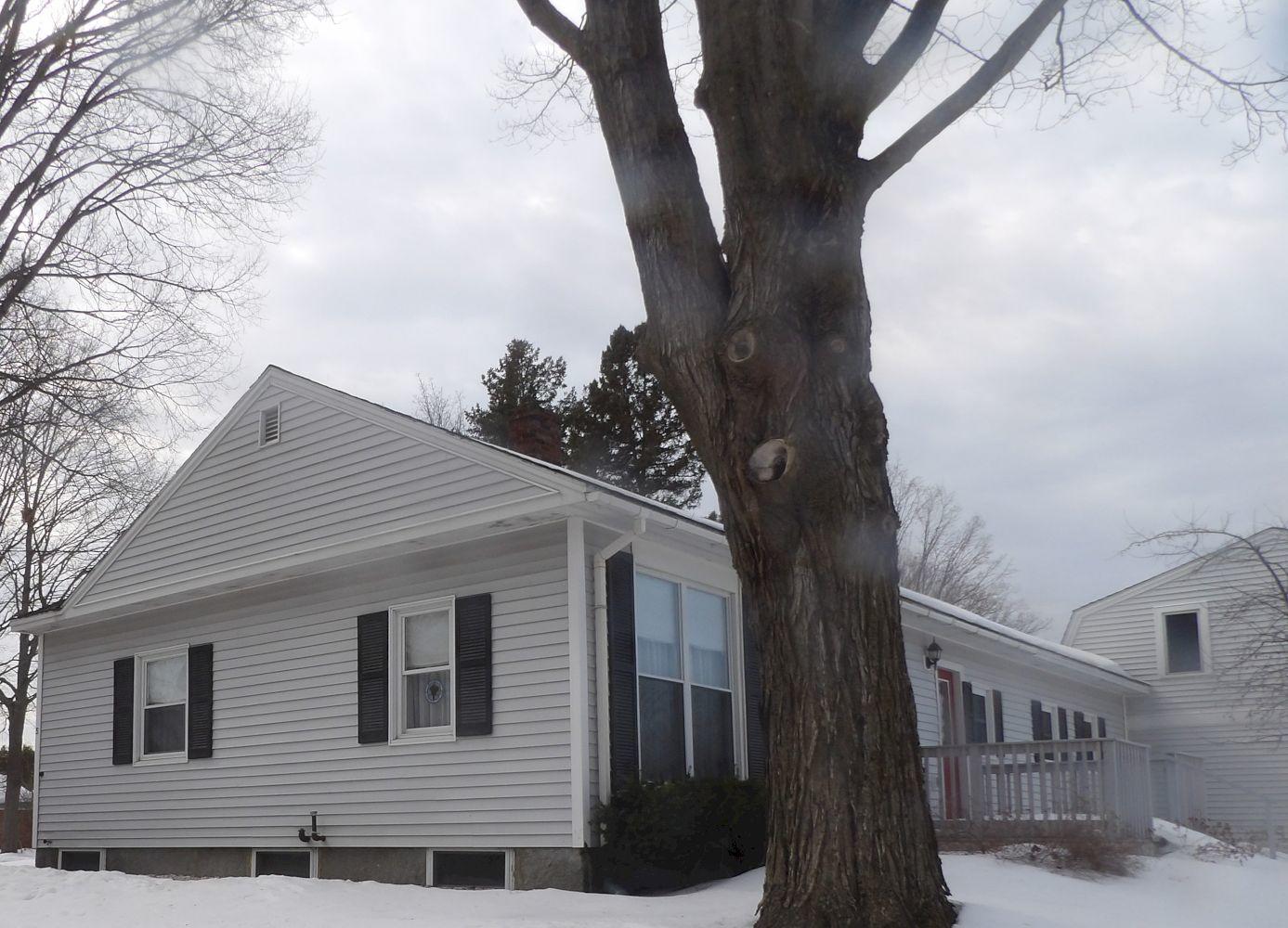 5 Bailey Street Skowhegan ME 04976