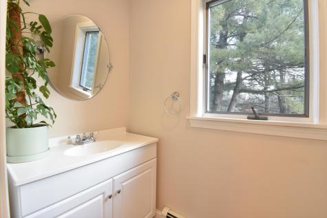 19 Fairview Avenue Gray ME 04039