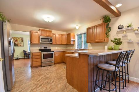 19 Fairview Avenue Gray ME 04039