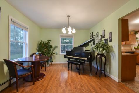 19 Fairview Avenue Gray ME 04039