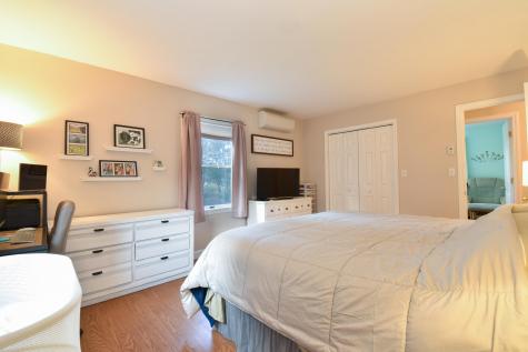 19 Fairview Avenue Gray ME 04039