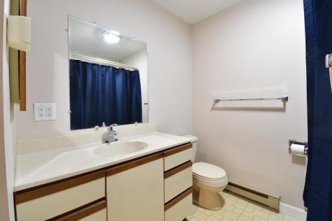 19 Fairview Avenue Gray ME 04039