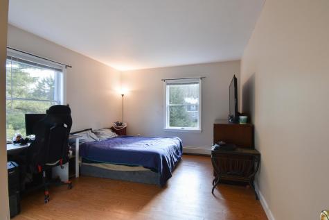 19 Fairview Avenue Gray ME 04039