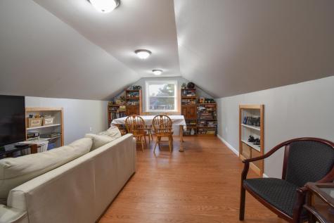 19 Fairview Avenue Gray ME 04039