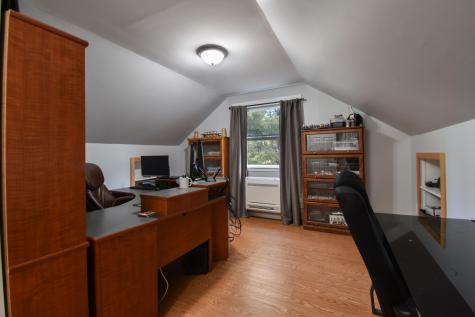 19 Fairview Avenue Gray ME 04039