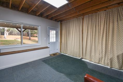 19 Fairview Avenue Gray ME 04039